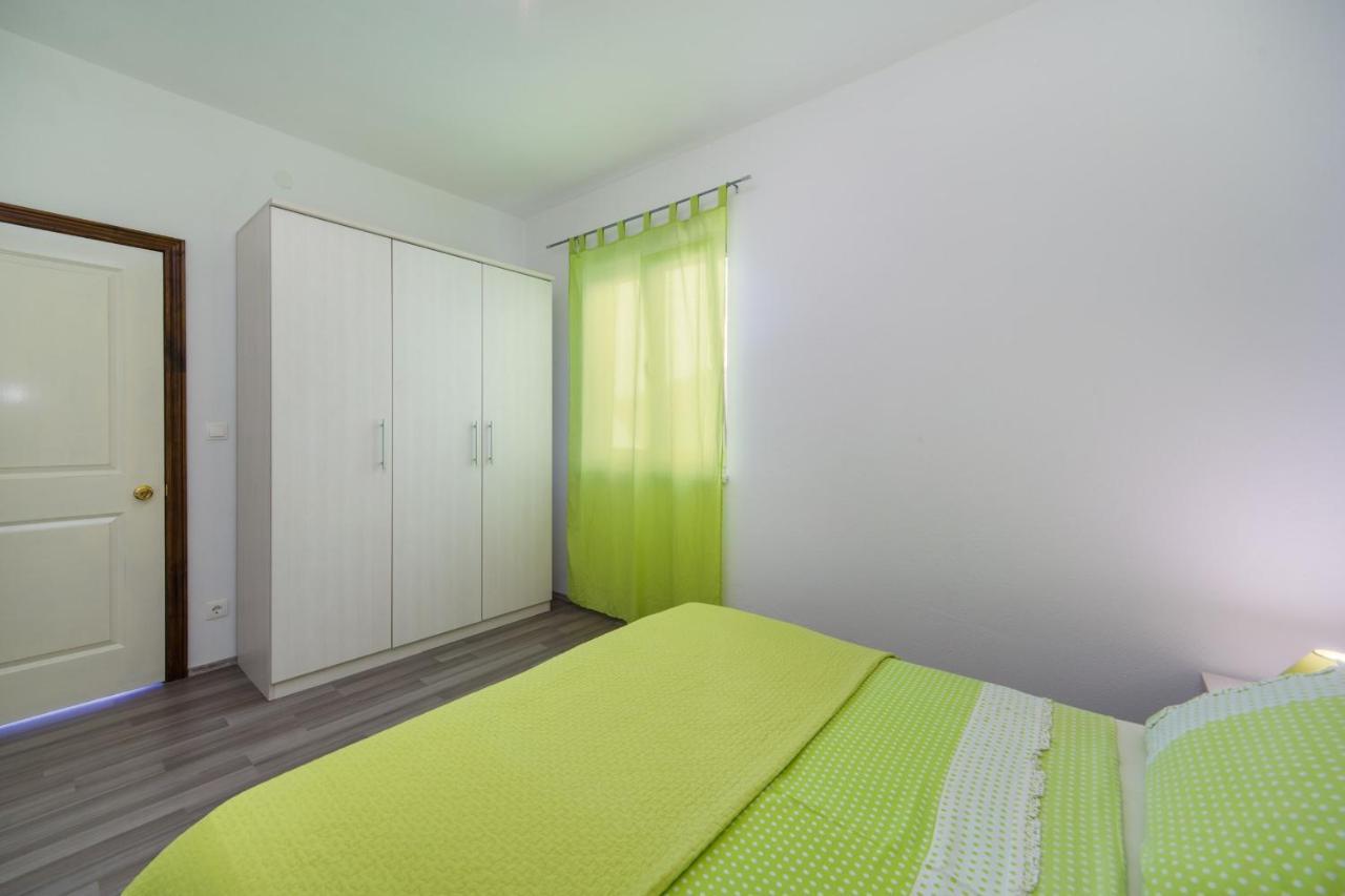 Apartments Color Brist Zewnętrze zdjęcie