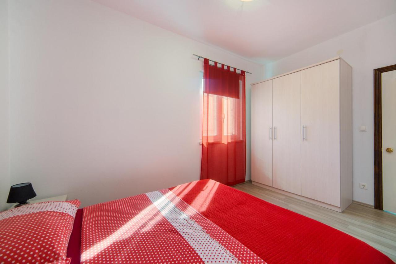 Apartments Color Brist Zewnętrze zdjęcie